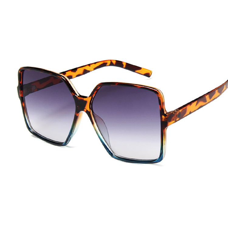 Lunettes de Soleil Noires Carrées Dégradées Femme - vue 4