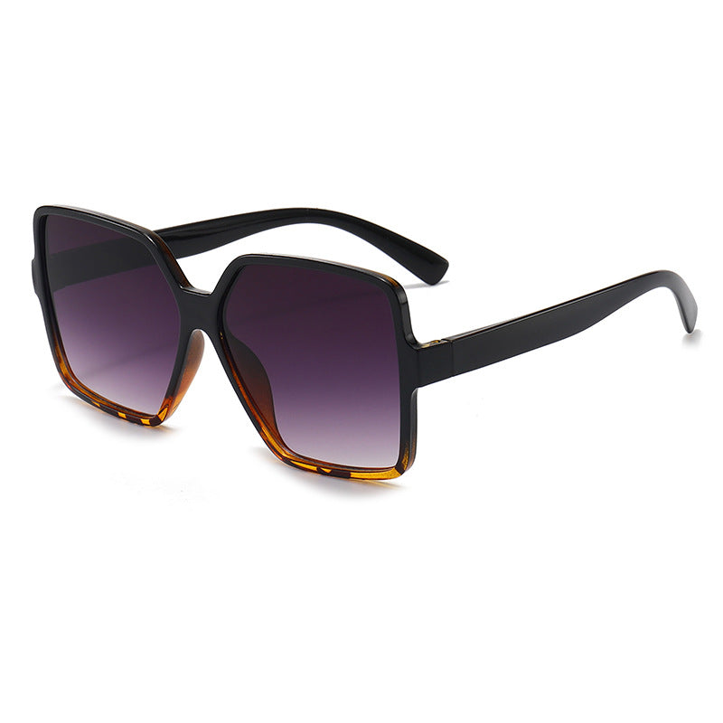 Lunettes de Soleil Noires Carrées Miroir Femme - vue 4