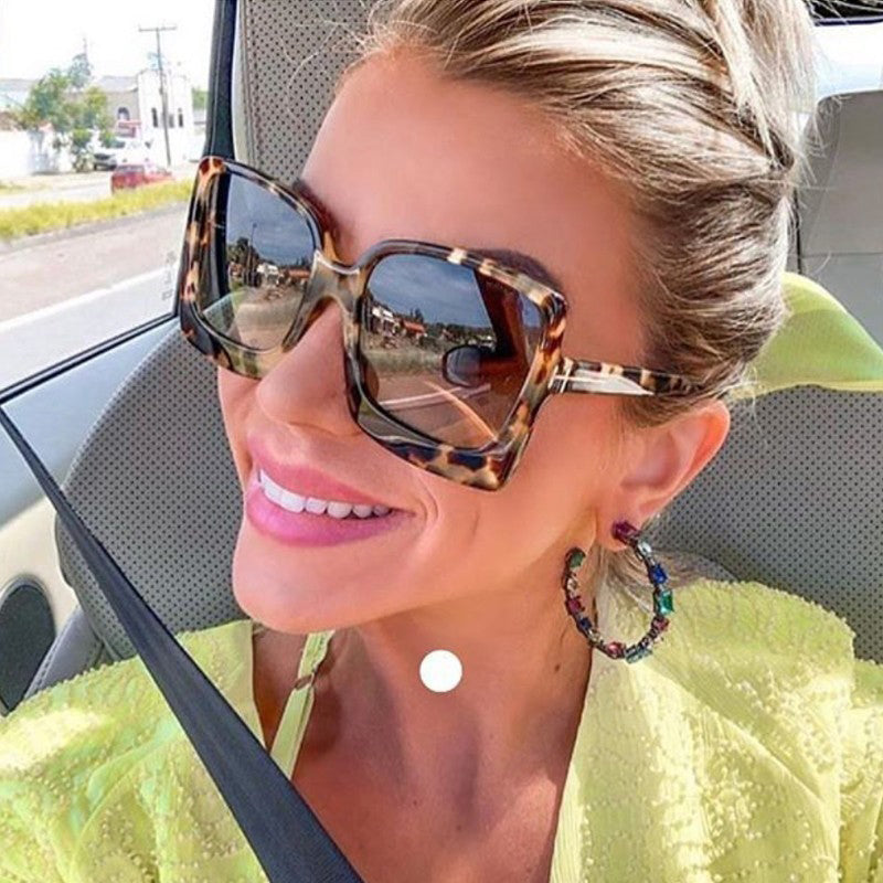 Lunettes de Soleil Oversize D\u00e9grad\u00e9es Femme - UV400